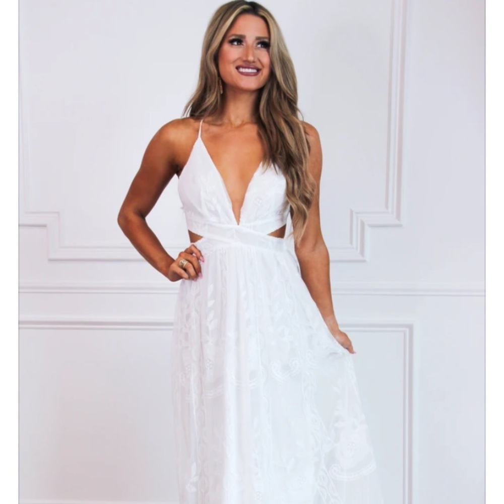 Bella and Bloom BRIDAL BLISS LACE MAXI DRESS: WHITE SIZE SMALL